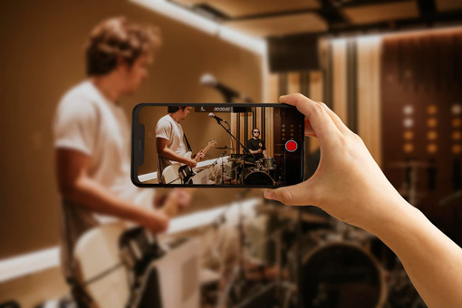 live-stream live-stream
